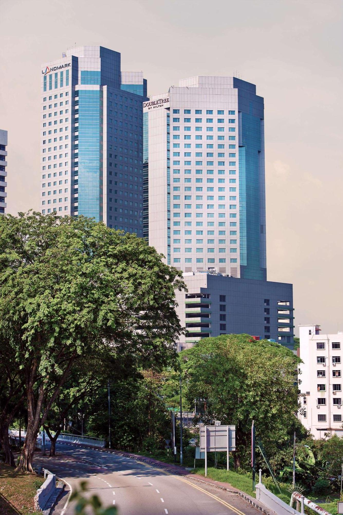Doubletree By Hilton Johor Bahru Hotel Exterior foto